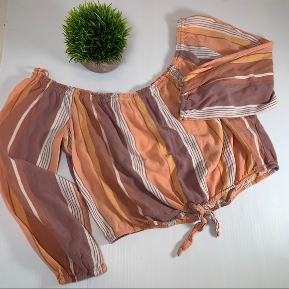 Chloe & Katie Boho‎ Off The Shoulder Crop Top - Picture 2 of 8